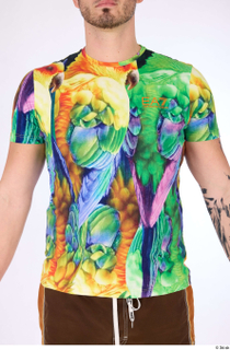 Dash casual dressed parrot multicolor t-shirt upper body 0001.jpg